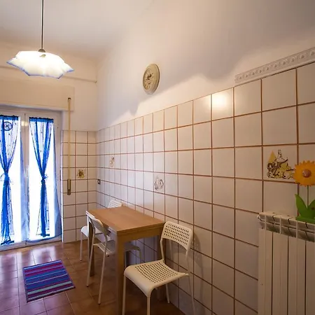 Romantic Ciclamini House شقة